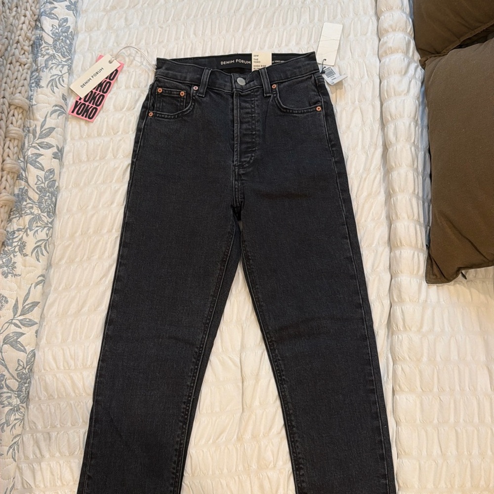 Black Denim Forum Yoko High Rise slim